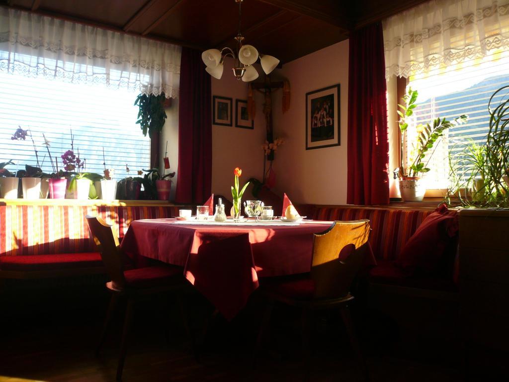 Ferienhaus Mattersberger Oberlienz Zimmer foto
